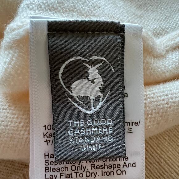 J Crew Cashmere Relaxed V-neck Sweater Womens Medium Muslin White - Picture 11 of 12